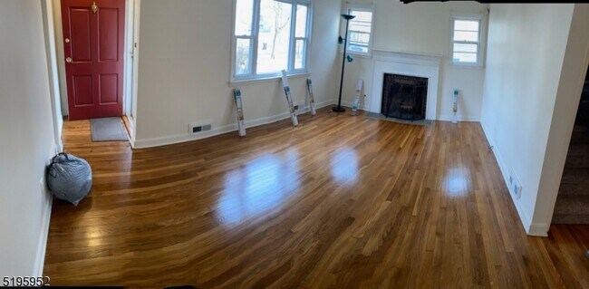 Foto del edificio - 1306 South End Pkwy