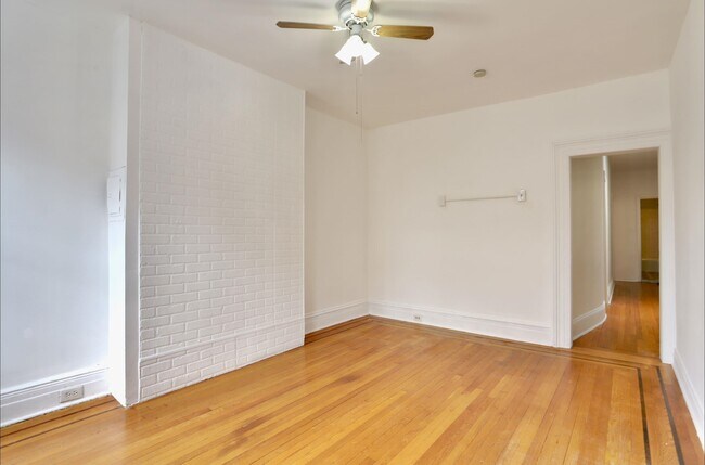 Building Photo - 397 Palisade Ave
