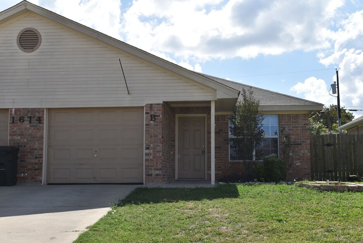 1614 Yuma Trail Unit B SHOWABLE, Harker Heights, TX 76548 Room for