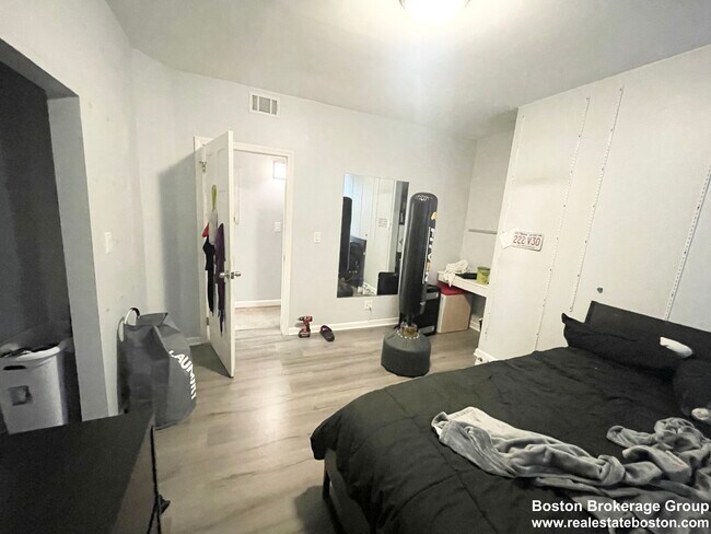 Foto del edificio - 9 Mount Pleasant Ave