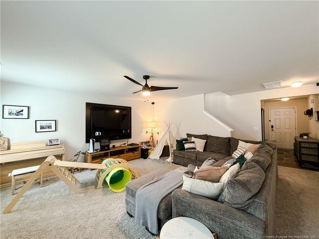 Building Photo - 231 Desert Orchid Cir