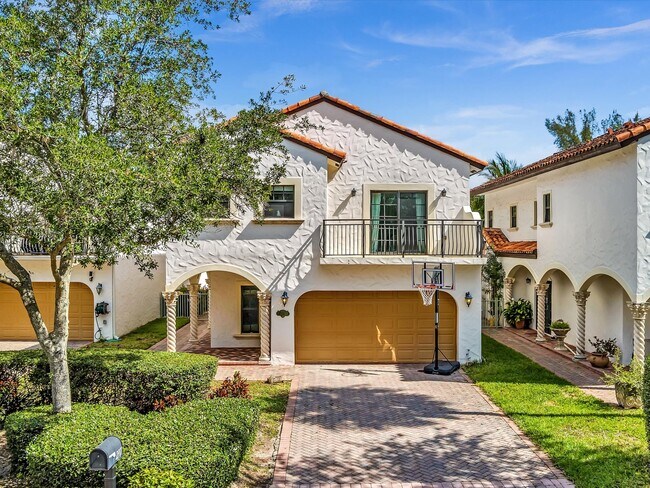 Foto del edificio - 2901 Hidden Harbour St