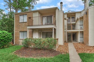 Building Photo - 3500 Tangle Brush Dr