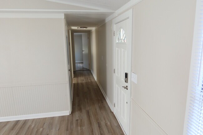 entrada/vestíbulo - 124 N Violet St