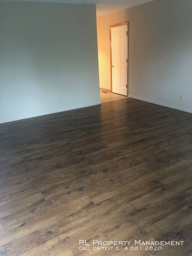 Building Photo - 503 Lombard Rd