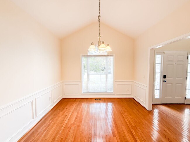 Foto del edificio - Classic 3 Bedroom Home In Knightdale!