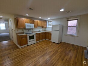 Building Photo - 137 Remsen St