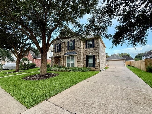 Building Photo - 10204 Dawn Brook Dr