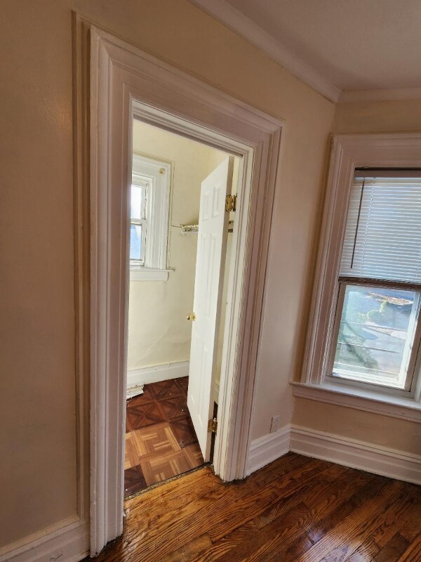 Building Photo - 345 Highland Ave