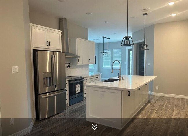 Foto del edificio - 17807 Glenwolf Dr