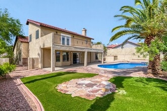 Building Photo - 912 Portulaca Ct