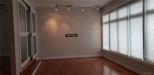 Foto del edificio - 1714 W Cary St