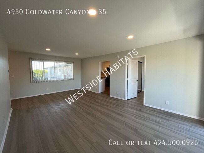 Foto del edificio - 4950 Coldwater Canyon Ave