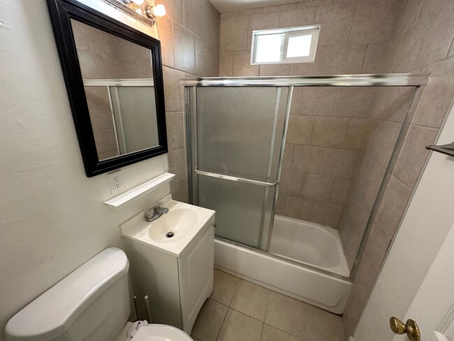 Foto del edificio - Single Family Home for Rent in Anaheim!