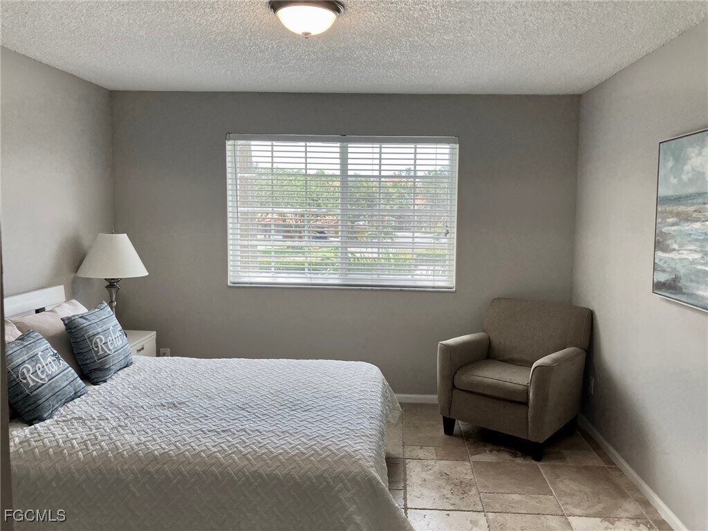 Foto principal - 1185 Wildwood Lakes Blvd