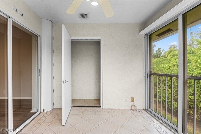 Building Photo - 7785 Esmeralda Way