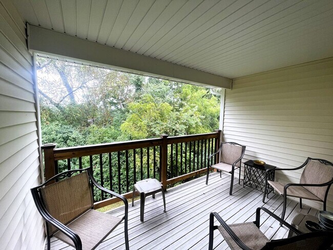 Foto del edificio - Furnished Second Floor Condo - Williams Bay