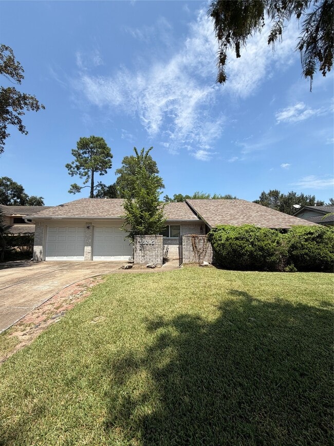 Building Photo - 16215 Parksley Dr