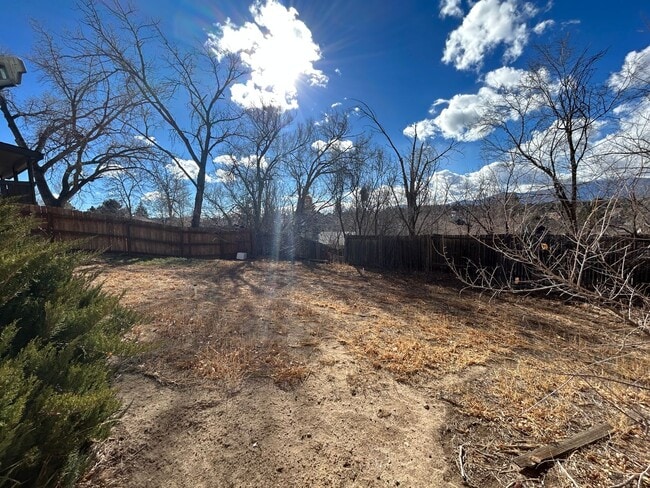 Photo - 2223 Ptarmigan Ln House