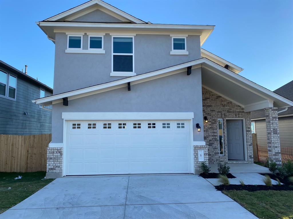 Foto principal - 3201 College Park Dr