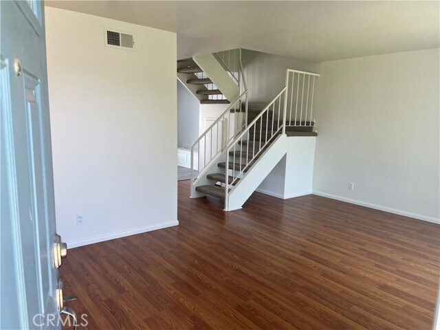 Building Photo - 1063 Cyn Spg Ln