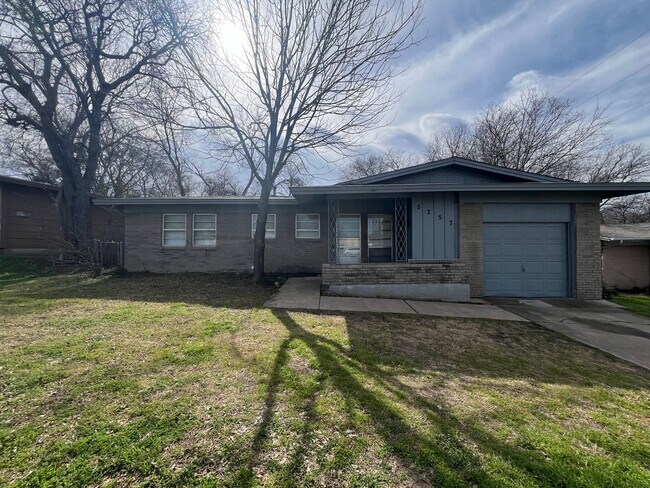 Building Photo - "Fort Worth Texas Homes for Rent"