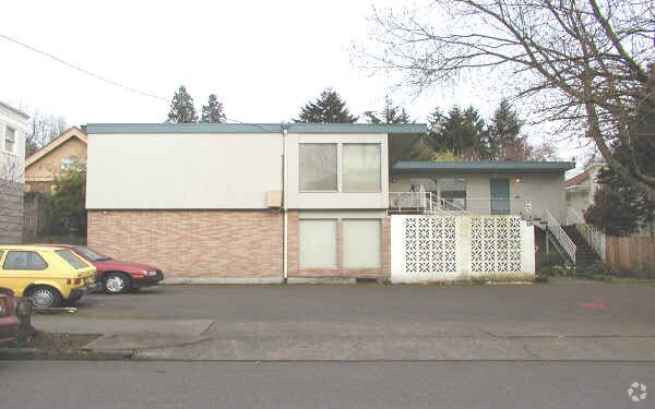 Building Photo - 2002-2012 NE 22nd
