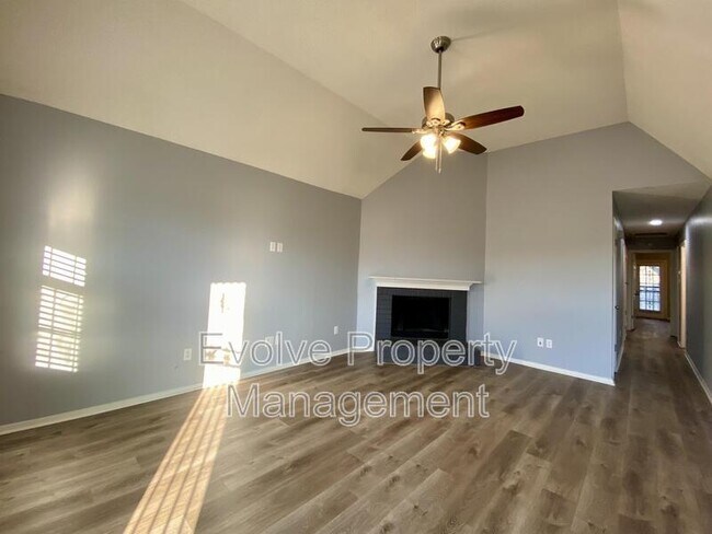 Building Photo - 5806 Ashridge Pl