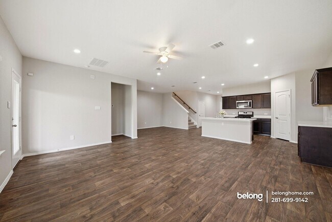 Foto del edificio - 21349 Pne Ml Dr