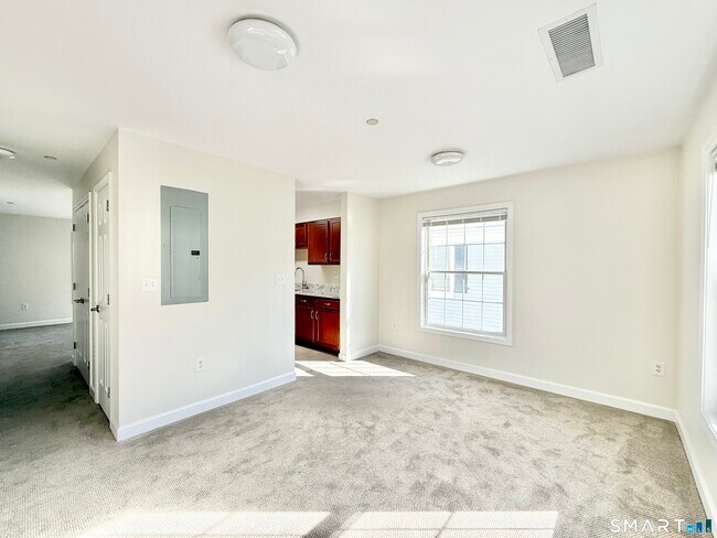 Foto del edificio - 41 Fairfield Ave