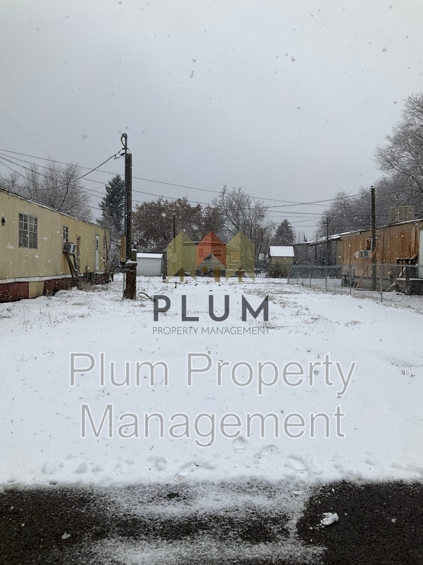 Foto del edificio - 740 Turner St