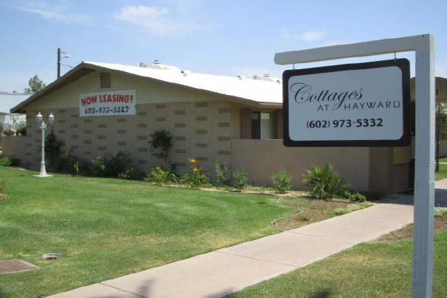 Primary Photo - The Cottages at Hayward