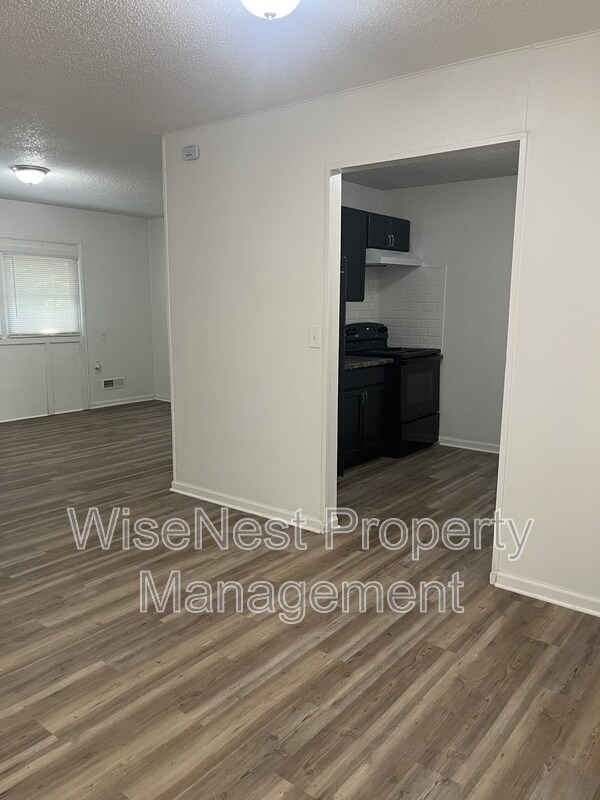 Foto del edificio - 7507 E 108th St