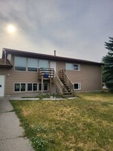 Building Photo - 304-306 S 20th Ave