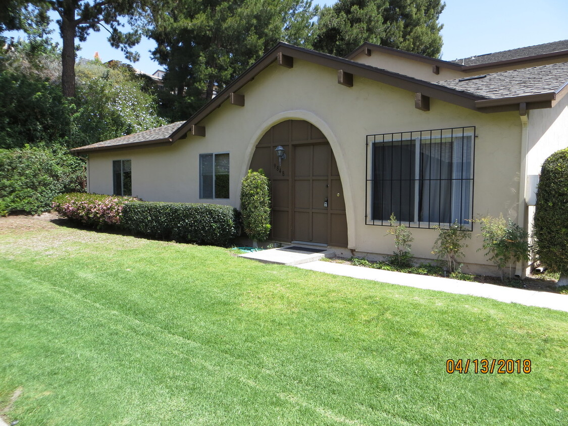 Foto principal - Three Bedroom Condo in Rancho Penasquitos