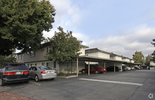 Building Photo - Village Square Townhouses