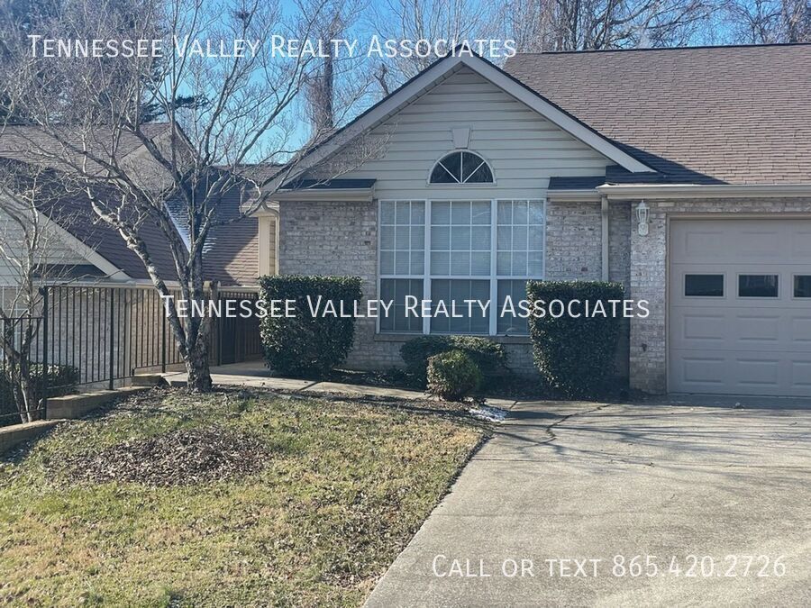 Photo - 1513 Spelling Way-