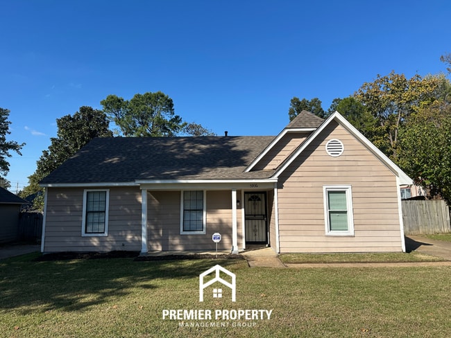 Photo - 5936 Blackrock Ln House