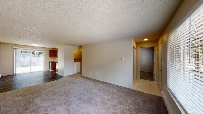Foto del edificio - 17508-17510 8TH AVE E