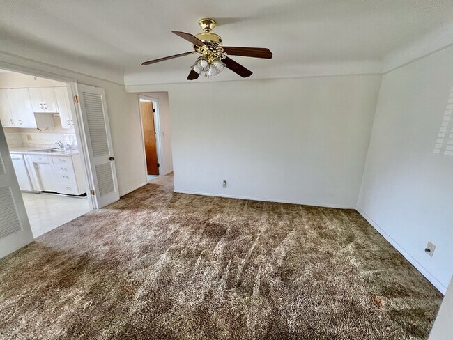 Foto del edificio - 4605 Glenway Ave