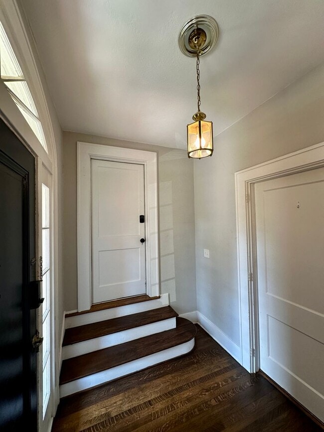 Foto del edificio - 3 BED | 2 BATH | ARDSLEY PARK | PRIVATE BACK PORCH