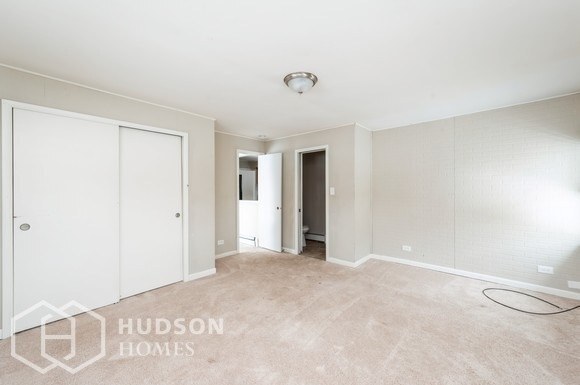 Building Photo - 7701 Carleton Dr
