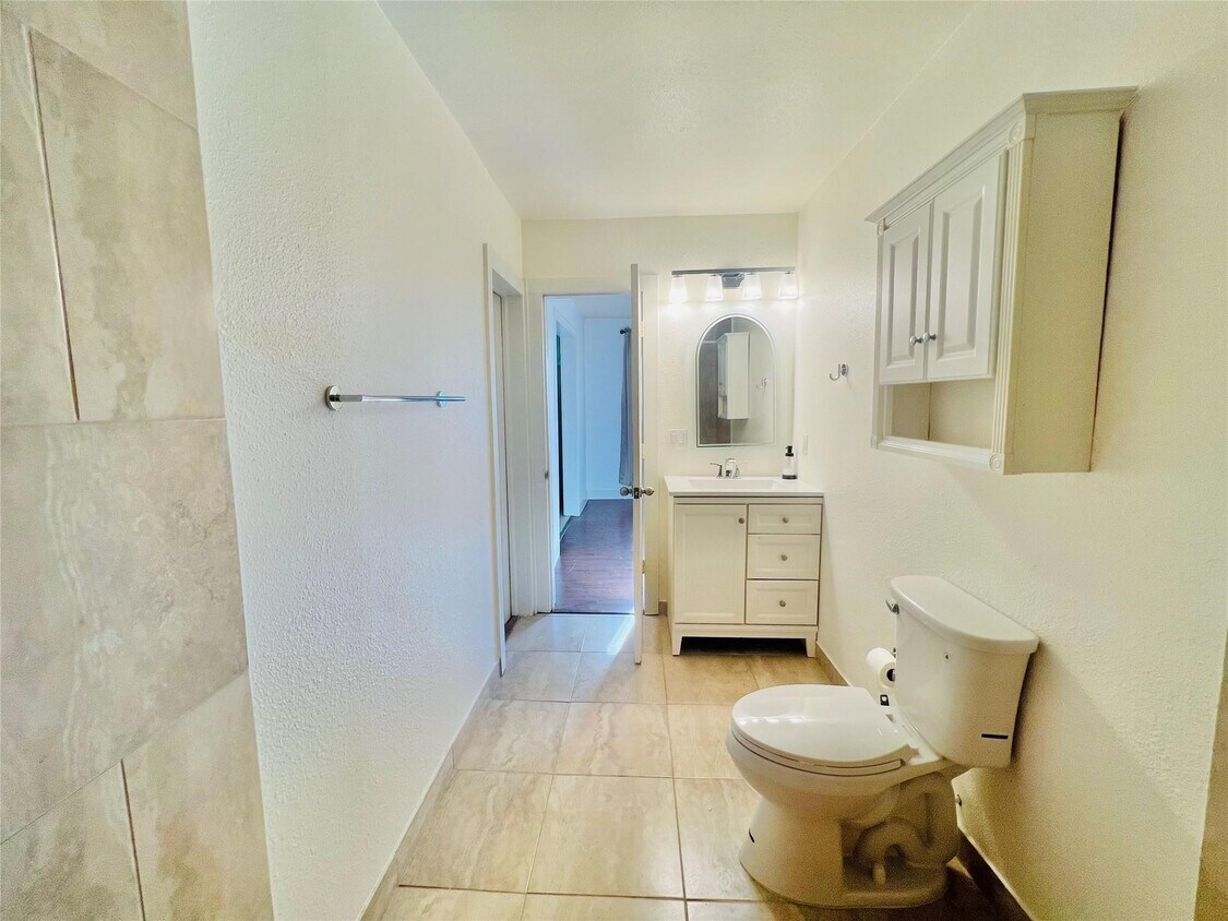 Foto del edificio - 936 Bennington St