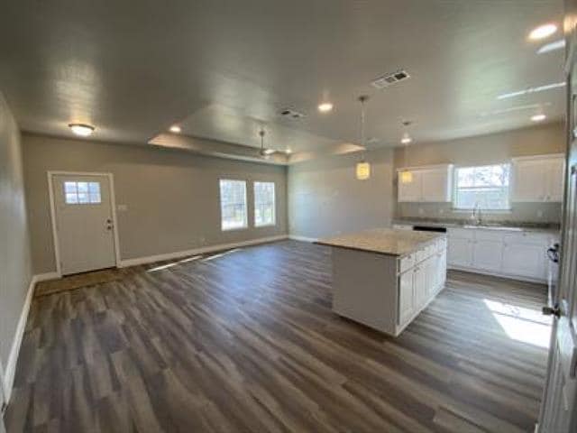 Building Photo - 3304 Langford St