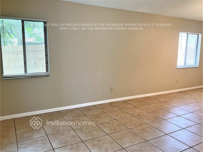 Foto del edificio - 105 River Chase Dr