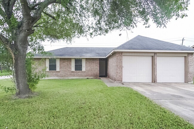 Foto del edificio - 15850 Alger Dr