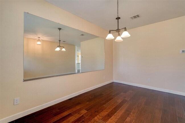 Building Photo - 2981 Peacemaker St