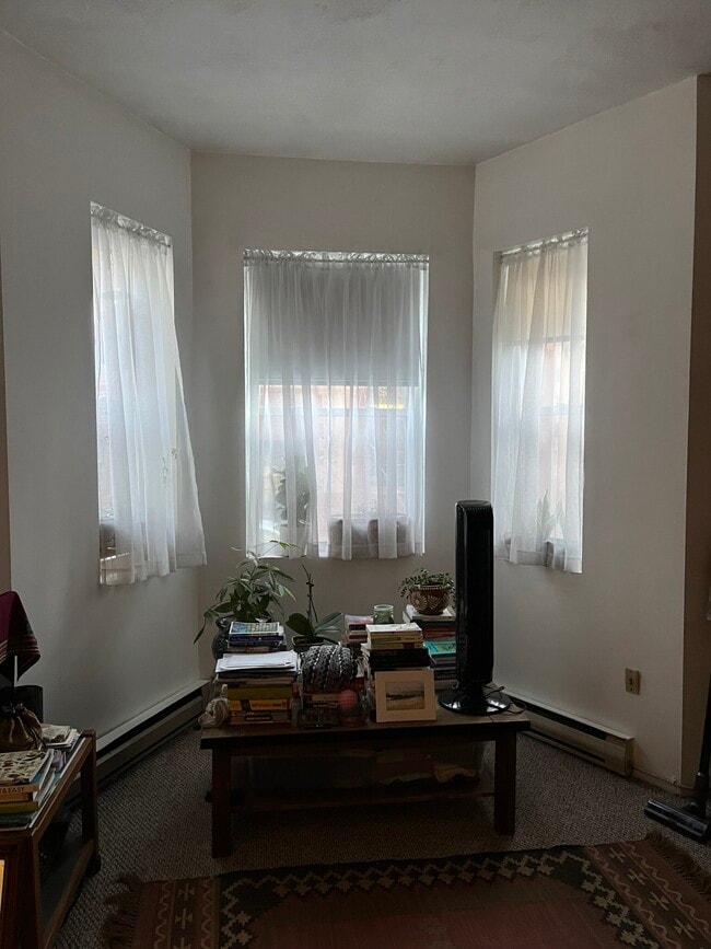 Building Photo - 111 Norway St