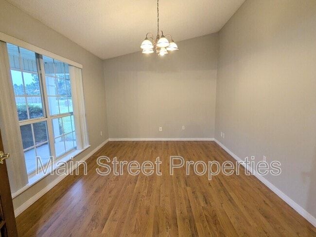 Foto del edificio - 1909 Southwind Cir