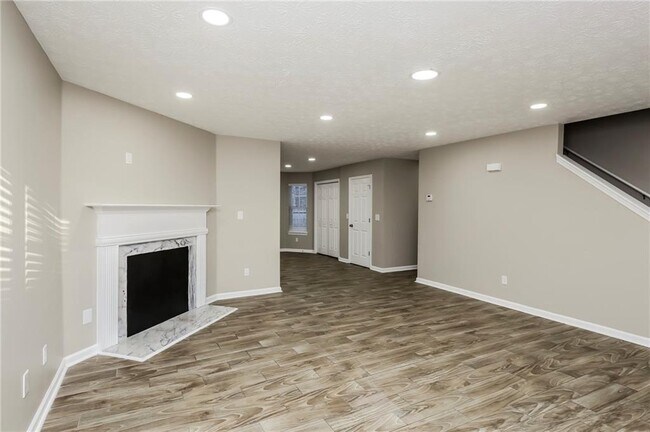 Foto del edificio - 2355 Delfern Dr NW